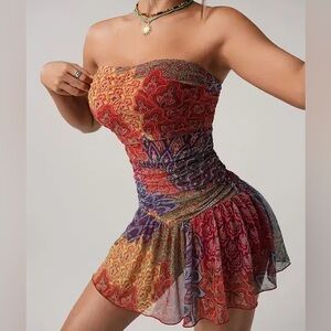 Elegant Multicolor Strapless Dress